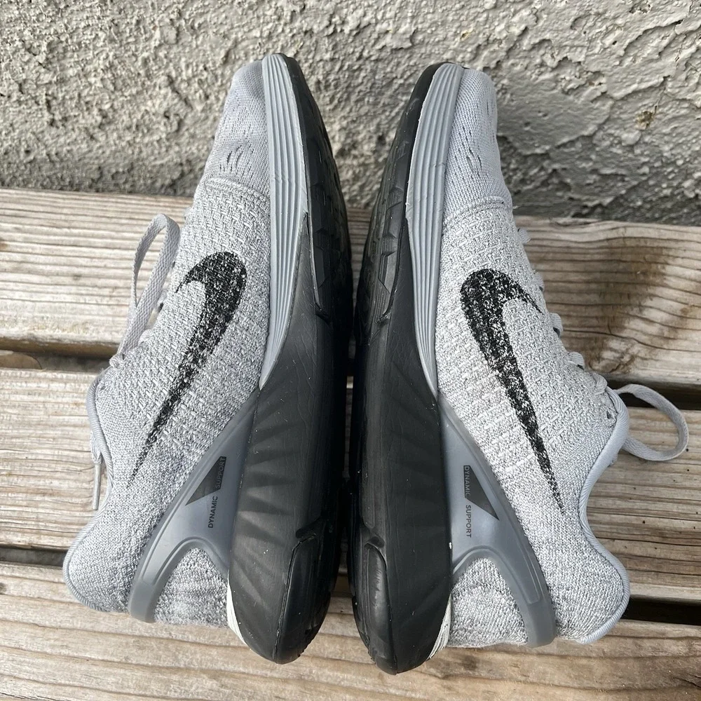 Nike Shoes Women Size 7 Lunarglide 7 Athletic Gray White Black 747356-002